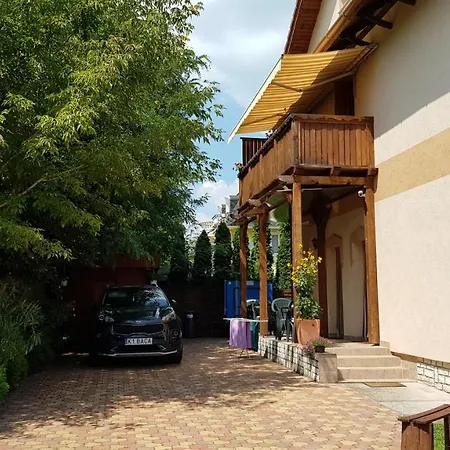 Mészöly Vendégház Vendégház *