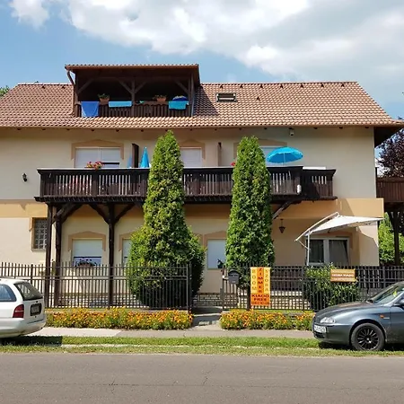 Vendégház Mészöly