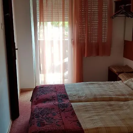 Meszoely Vendeghaz Siofok